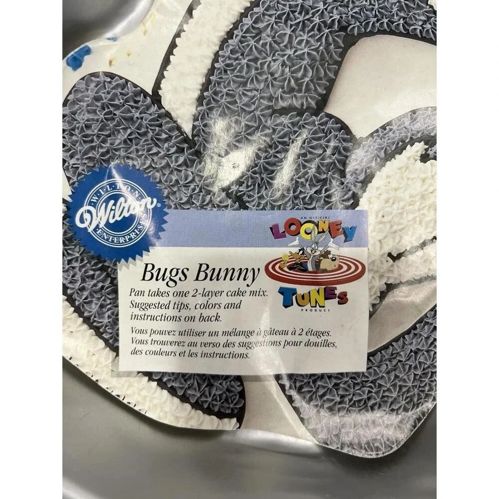 Wilton Bugs Bunny Cake Pan Looney Tunes 1996 Warner Bros 2105-3200 Aluminum Mold